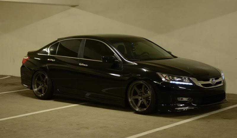 2012 Honda Accord with 19x9.5 VarrsToen ES2 wheels