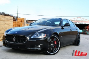 2007 Maserati Quattroporte with 21x9 HRE 792R wheels