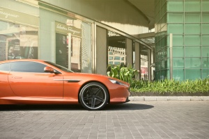 2012 Aston Martin Virage with 21x9 Modulare wheels