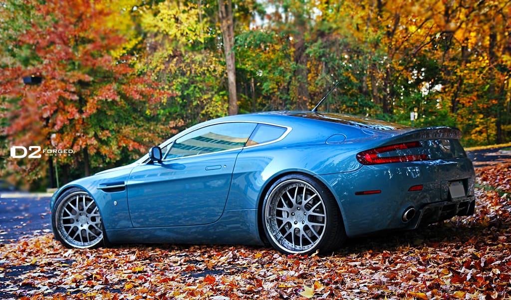 2014 Aston Martin V8 Vantage with 20x9.5 Forged VS1 wheels