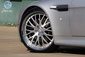2007 Aston Martin V8 Vantage with 21x9 Modulare M24 wheels