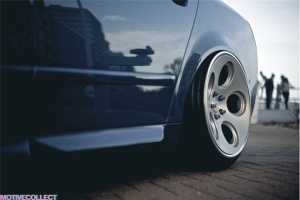 2005 Audi A4 with 18x10 Rotiform 3pc Monolook DIA wheels