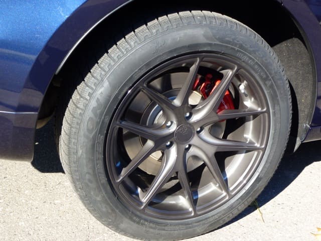 2015 Porsche Macan with 19x8.5 wheels