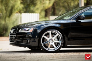 2014 Audi A8 with 22x10.5 Vossen CV-7 wheels
