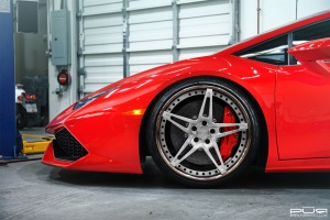 2015 Lamborghini Huracan with 20x9 PUR LX17 wheels
