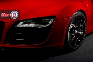 2014 Audi R8 with 20x8.5 HRE P101 wheels