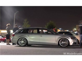 2008 Audi RS 4 with 20x8.5 Avant Garde M 590 wheels