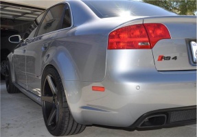 2008 Audi RS 4 with 19x9.5 Avant Garde M550 wheels
