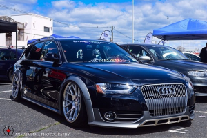 2014 Audi allroad with 20x10.5 Vossen CV2 wheels
