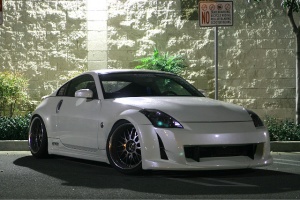2008 Nissan 350Z with 19x9.5 Work Wheels VS-XX wheels