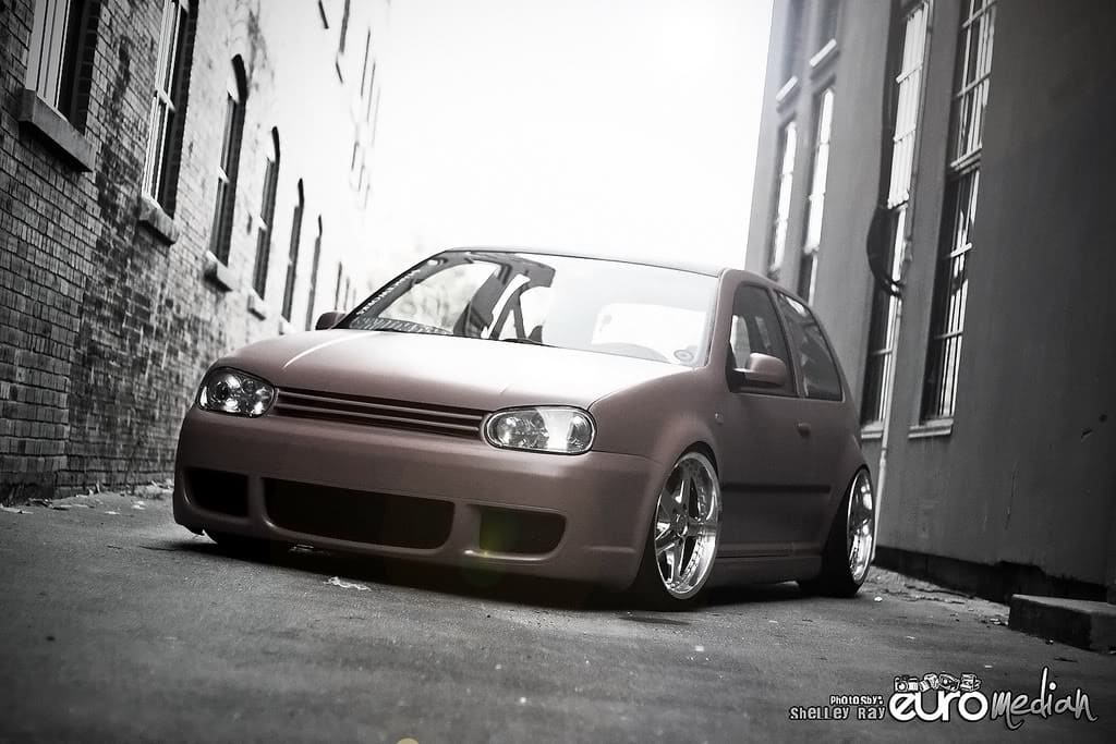 2003 Volkswagen Golf with 18x9 wheels