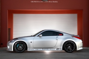 2005 Nissan 350Z with 19x9.5 FIVE-AD S5-F wheels