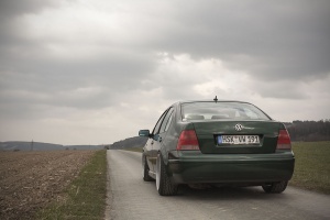 2006 Volkswagen Jetta with 18x8 wheels