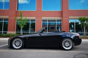 2002 Honda S2000 with 17x8 Blitz Type 01 wheels