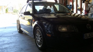 2007 Volkswagen Jetta with 16x6.5 wheels