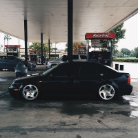 2008 Volkswagen Jetta with 18x8.5 WCI CC10 wheels