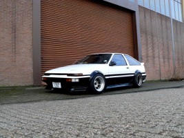 1986 Toyota Corolla with 15x10 Hayashi Street Wheel Type CR wheels