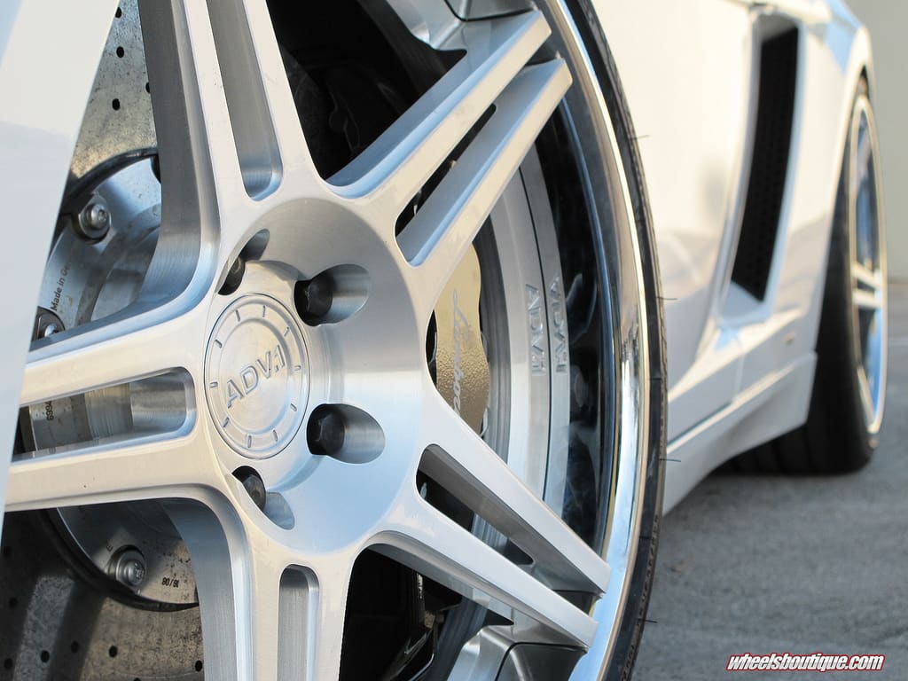 2008 Lamborghini Gallardo with 20x9 ADV05 Deep Concave wheels