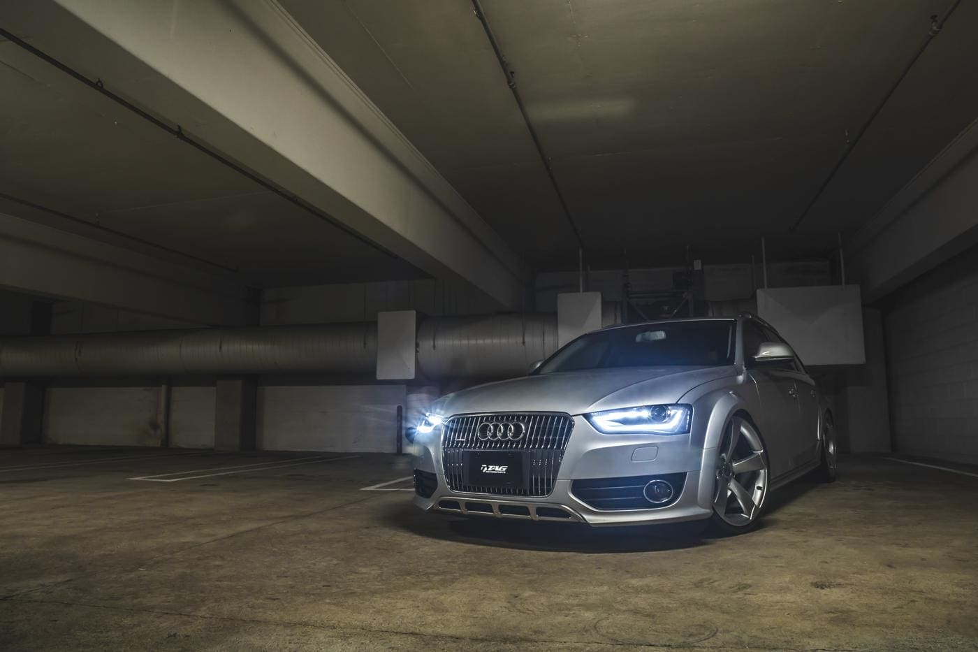 2013 Audi allroad with OEM RS5 wheels
