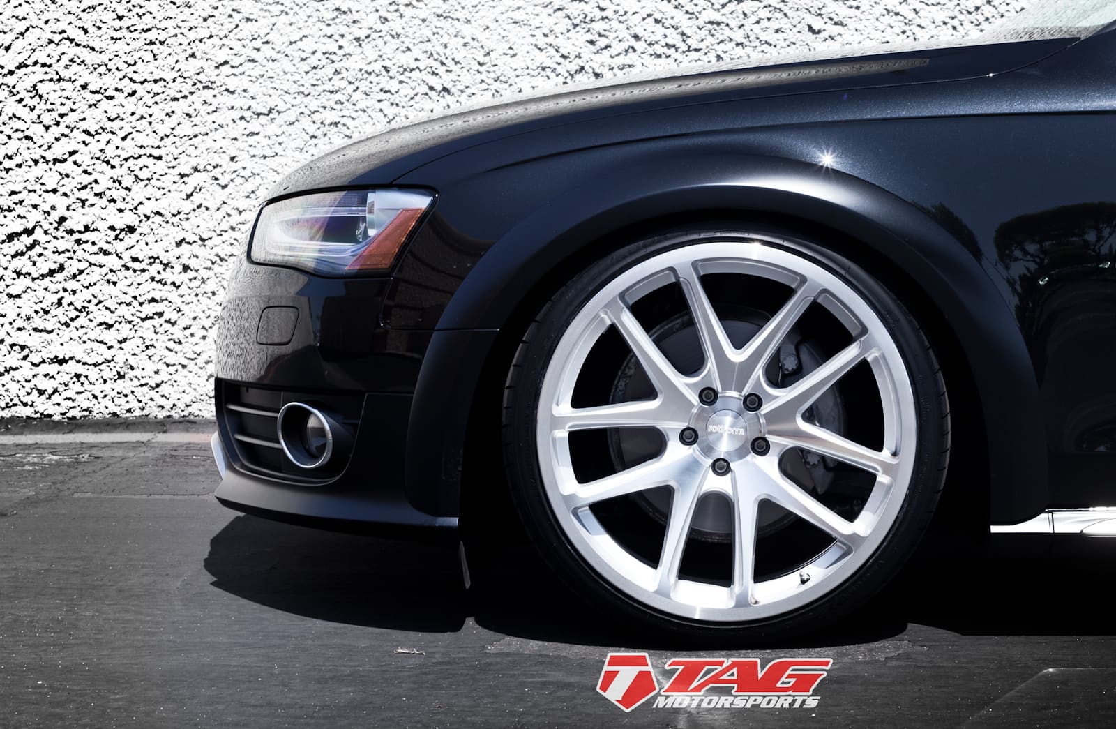 2013 Audi allroad with 20x10 Rotiform SNA wheels