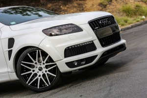 2012 Audi Q7 with Forgiato Maglia-ECL wheels