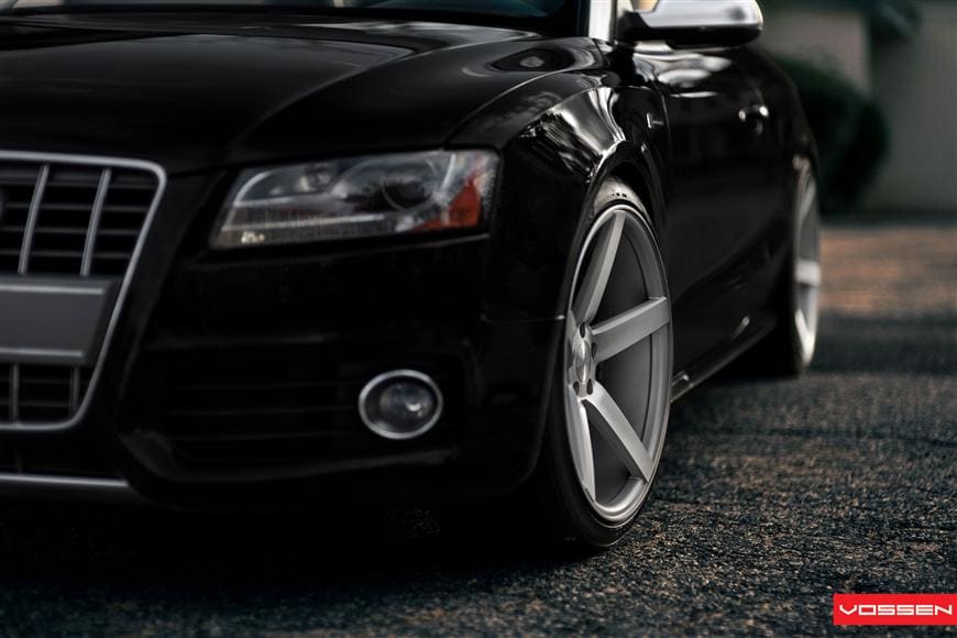 2012 Audi S5 with 20x10.5 Vossen CV3 wheels