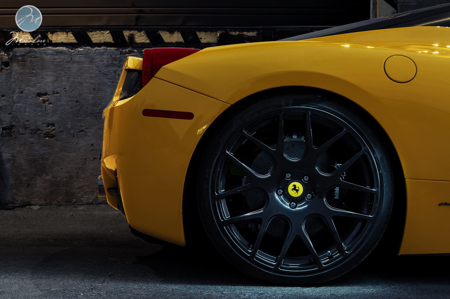 2011 Ferrari 458 Italia with 21x9 Modulare B1 wheels