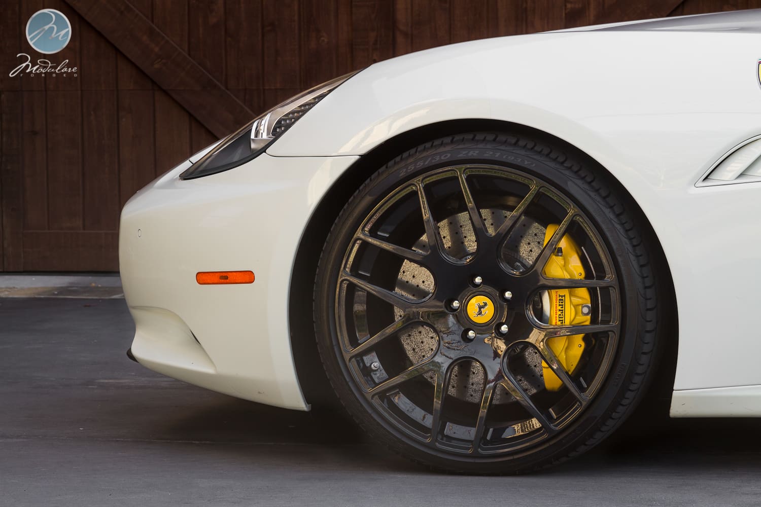 2011 Ferrari California with 21x9 Modulare B1 wheels