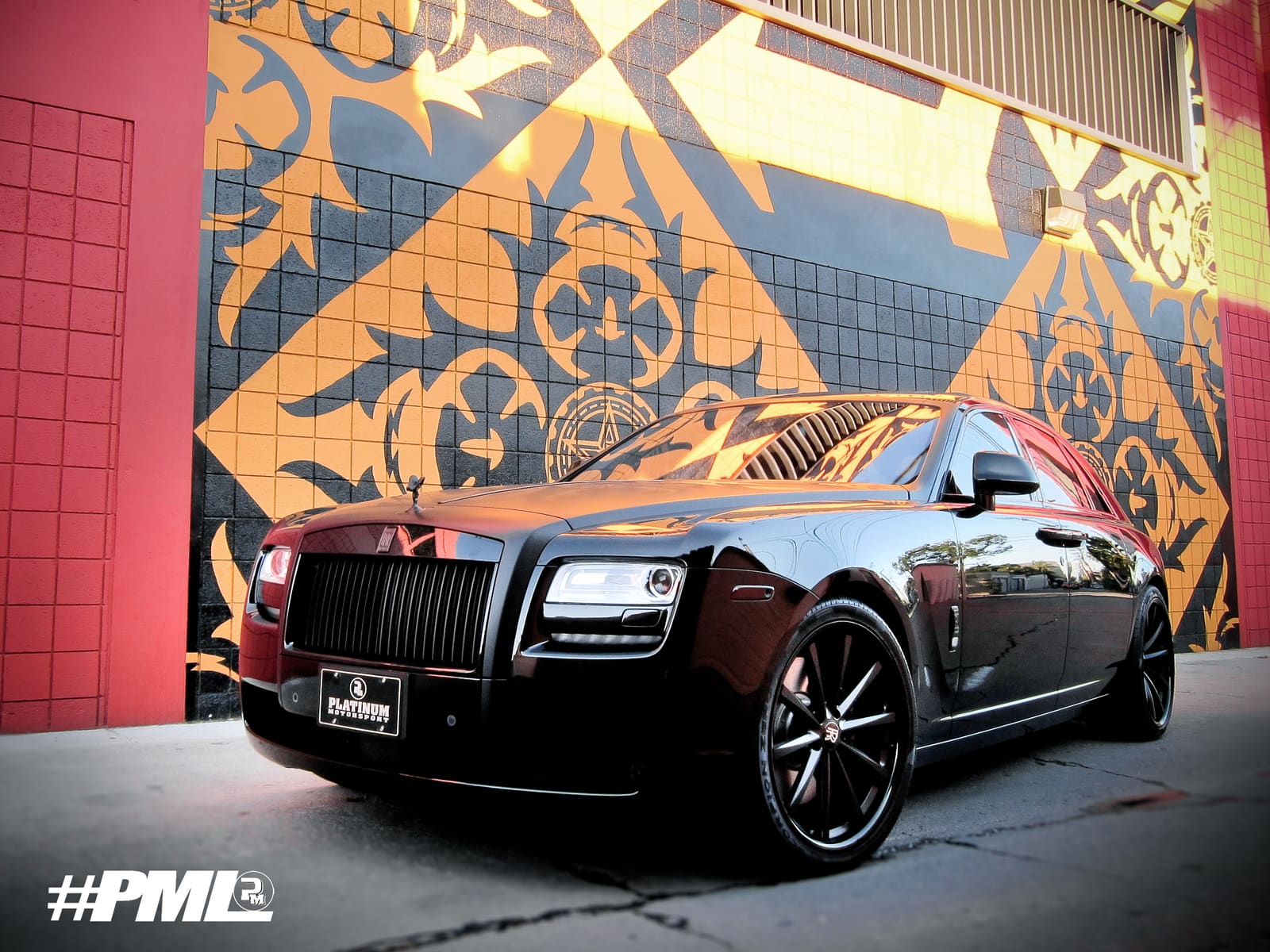 2012 Rolls-Royce Ghost with Vossen CV-1 wheels