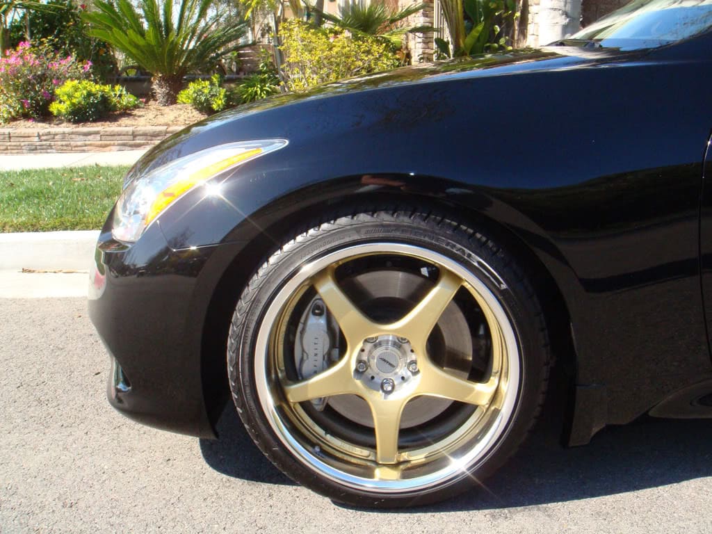 2008 Infiniti G37 with 19x9 AME Circular Spec R wheels