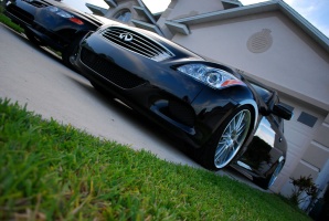 2008 Infiniti G37 with 20x9.5 Volk GT30 wheels