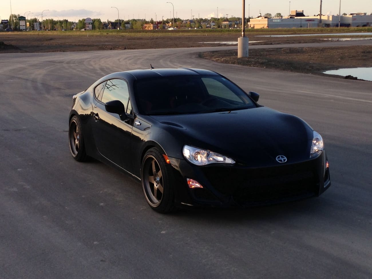 2013 Scion FR-S with 18x9 Cosmis XT-005R wheels