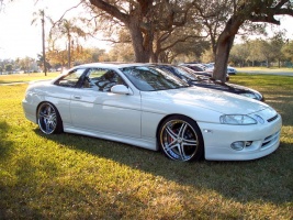 2000 Lexus SC 400 with 20x9 Savini SV23 wheels