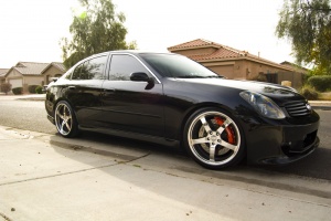 2004 Infiniti G35 with 20x8.5 iforged Aero wheels