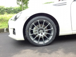 2013 Subaru BRZ with 18x8 Prodrive GC-012L wheels