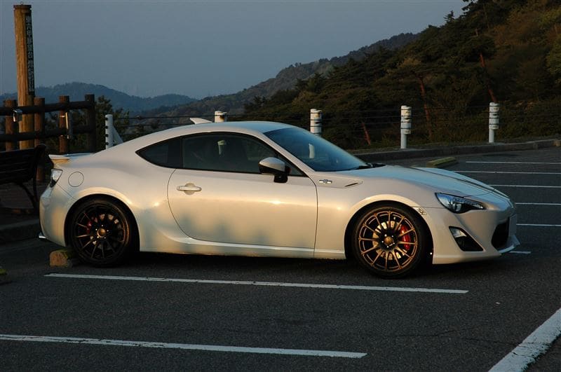 2013 Subaru BRZ with 18x8 wheels