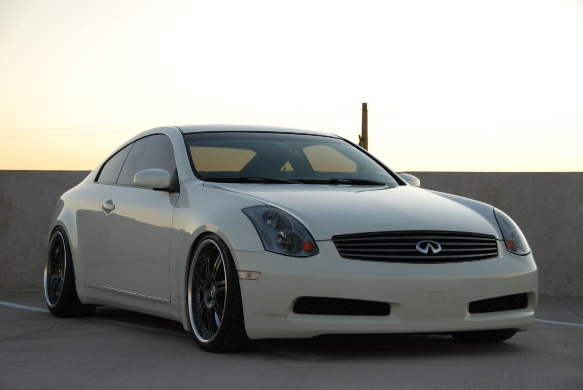 2005 Infiniti G35 with 20x8.5 DPE R07 Variant S wheels