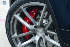 2014 Porsche Cayenne with 22x10 Modulare B30 wheels