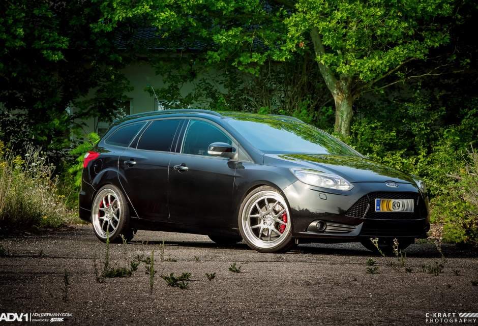2015 Ford Focus ST with 20x9 ADV.1 5.0TF wheels