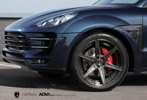 2015 Porsche Macan with 21x9 ADV.1 6MV2SL wheels