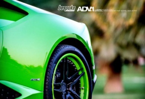 2015 Lamborghini Huracan with 20x9 ADV.1 05 Track Spec CS wheels