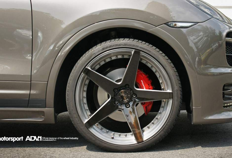2014 Porsche Cayenne with 22x10.5 ADV.1 5MV2 wheels