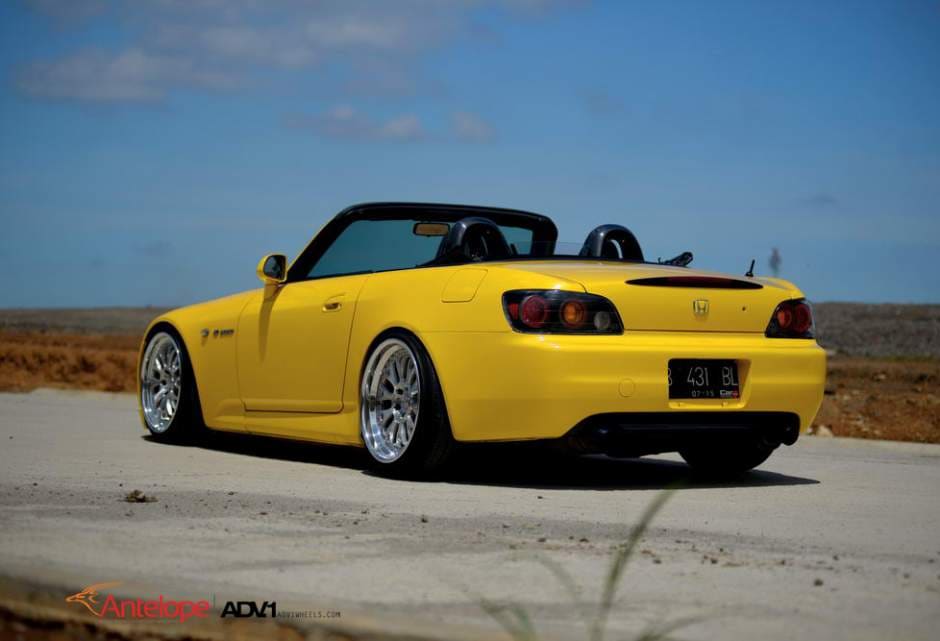 2005 Honda S2000 with 18x9.5 ADV.1 10.0TF wheels