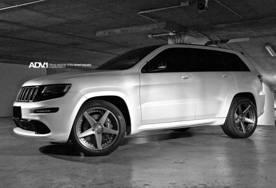 2014 Jeep Grand Cherokee with 20x10.5 ADV.1 5MV2 wheels