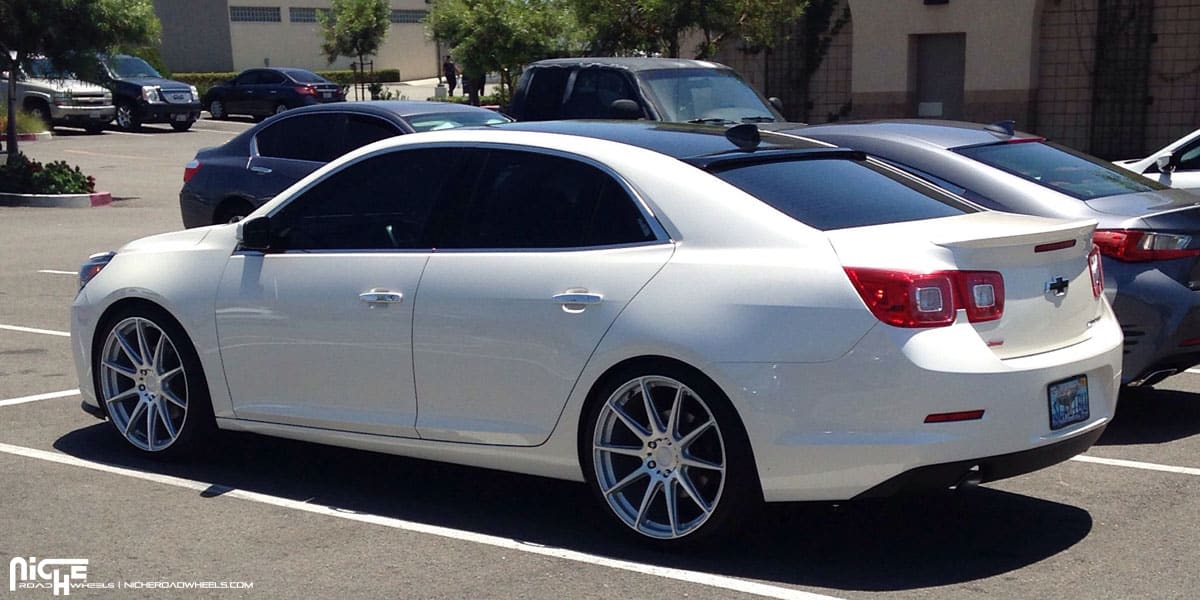 2014 Chevrolet Malibu with 21x9 Niche Essen - M146 wheels