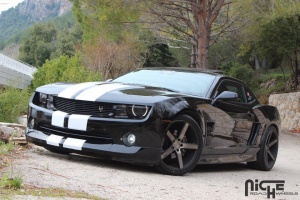 2012 Chevrolet Camaro with 20x8.5 Niche Milan - M134 wheels