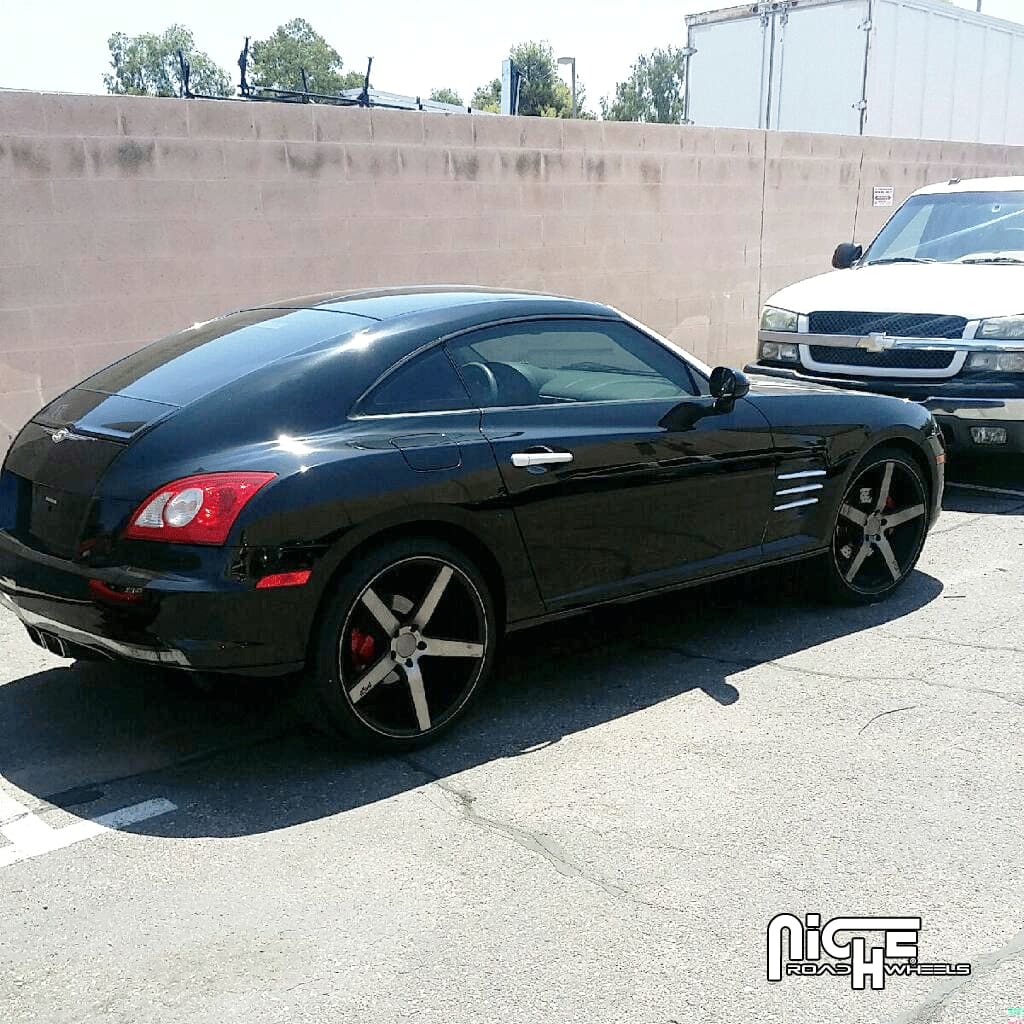 2007 Chrysler Crossfire with Niche Milan - M134 wheels