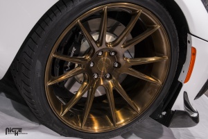 2015 Dodge SRT Viper with 20x10.5 Niche Vicenza wheels