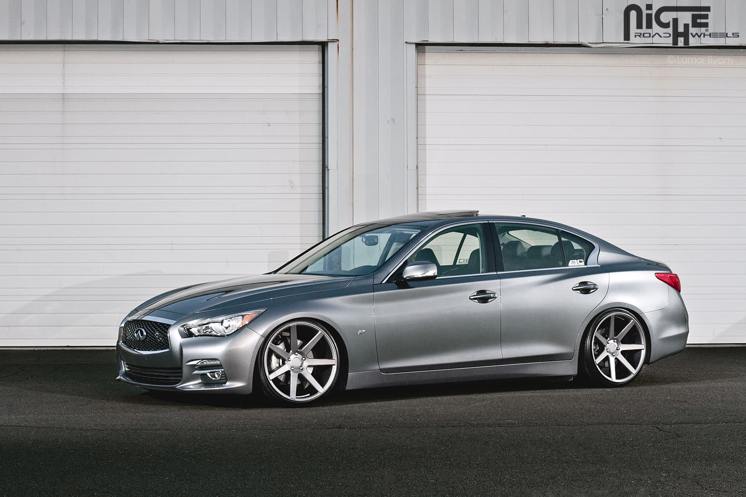 2014 Infiniti Q50 with 20x10.5 Niche Verona - M149 wheels