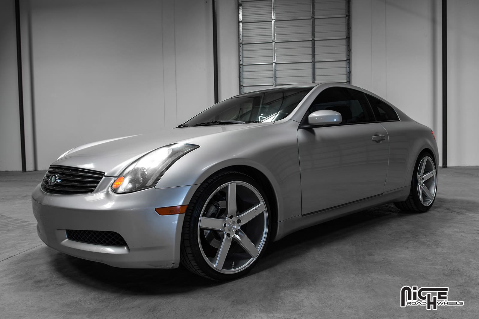 2008 Infiniti G35 with Niche Milan - M135 wheels
